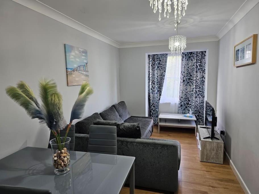 Lovely Flat Close To Shepherd'S Bush Apartment London Ngoại thất bức ảnh
