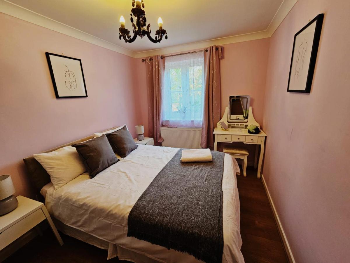 Lovely Flat Close To Shepherd'S Bush Apartment London Ngoại thất bức ảnh